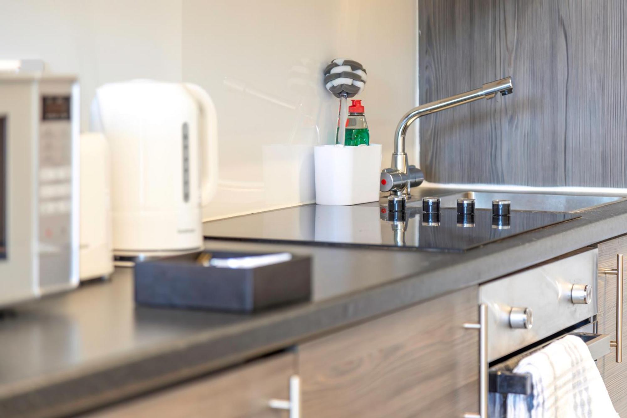 L1 Comfy Escapes - Long Discounts Apply! Liverpool